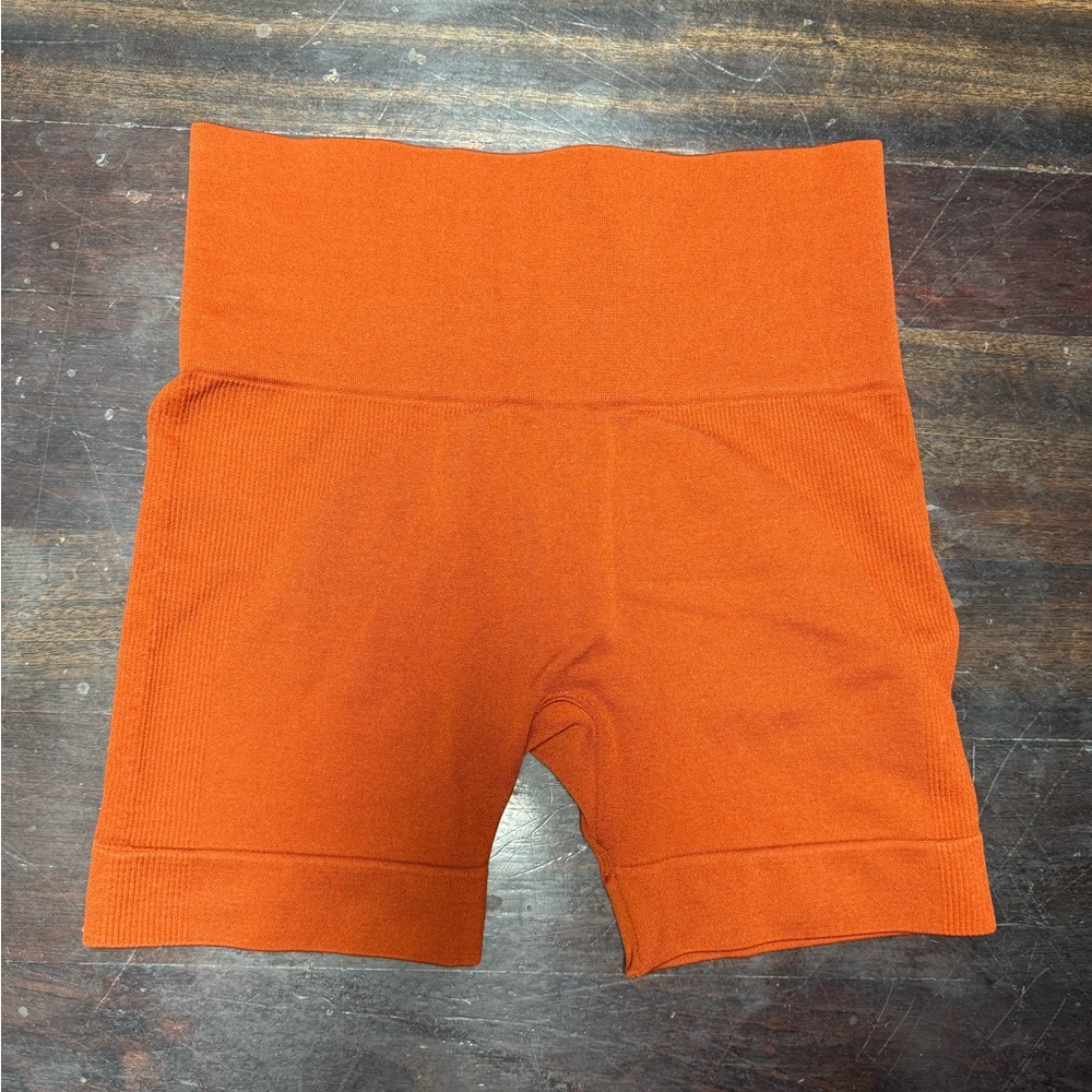 SET ACTIVE High-Waist Burnt Orange Bike Shorts